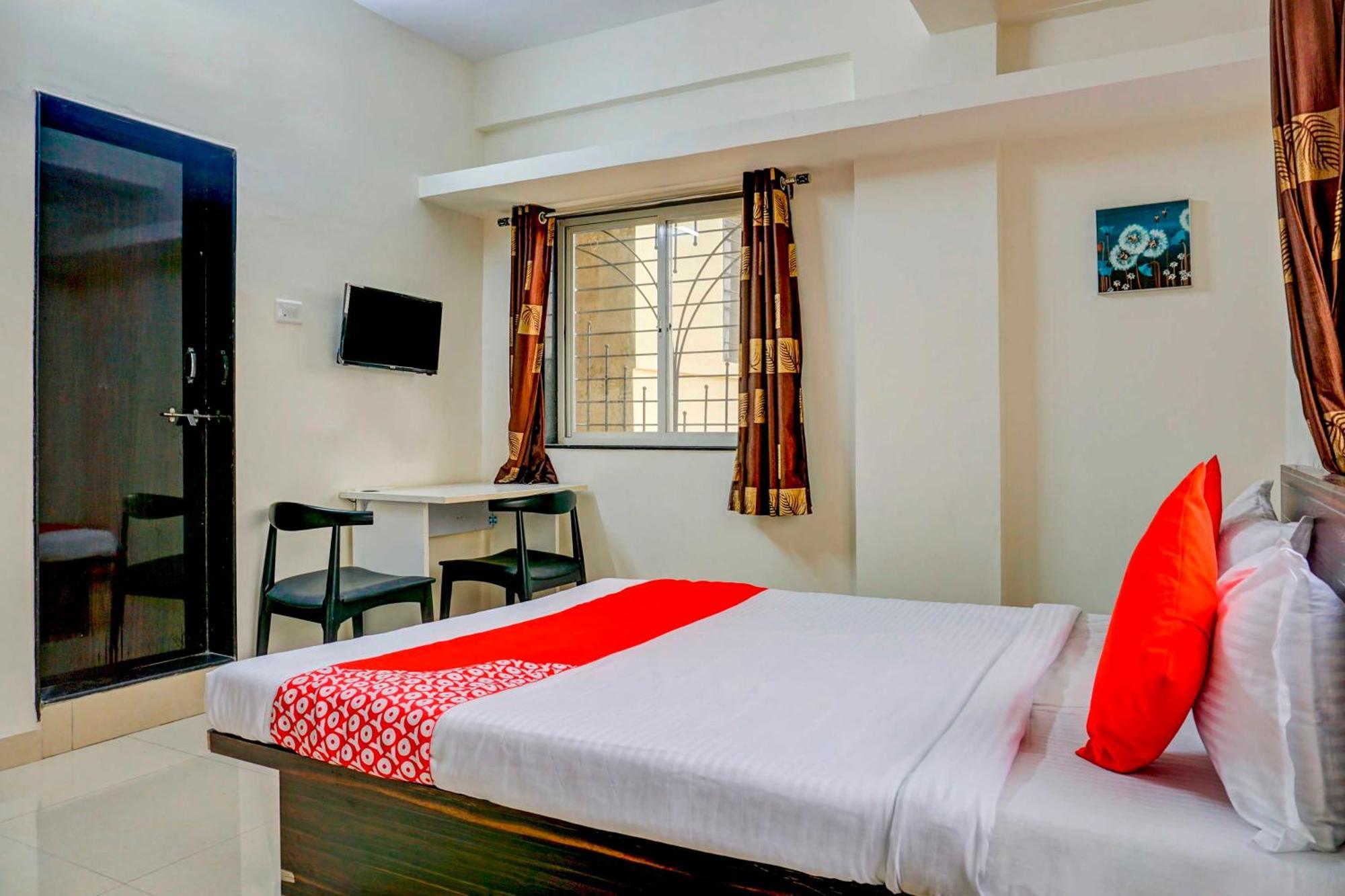 Hotel O Komfort Inn Pune Ngoại thất bức ảnh