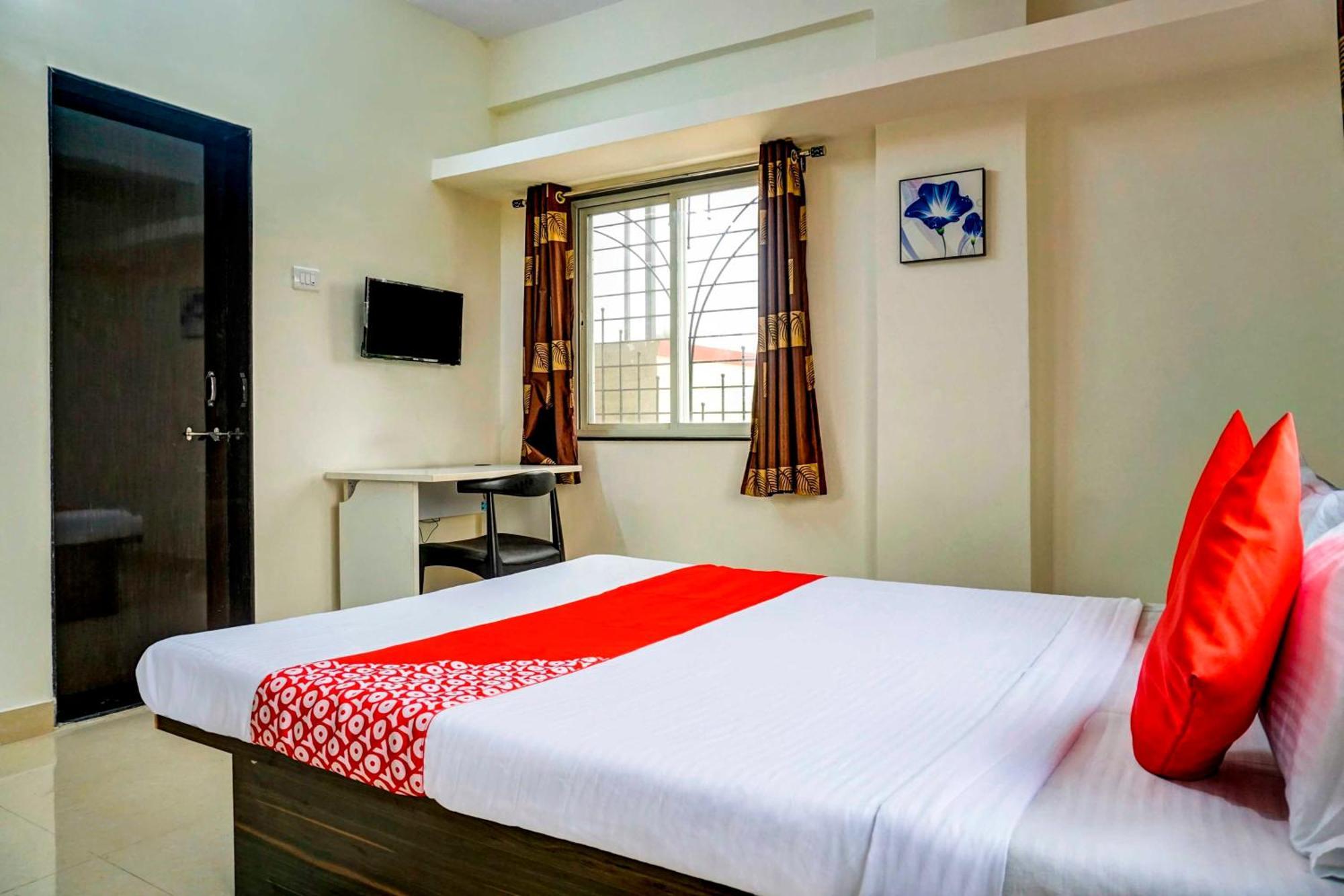 Hotel O Komfort Inn Pune Ngoại thất bức ảnh